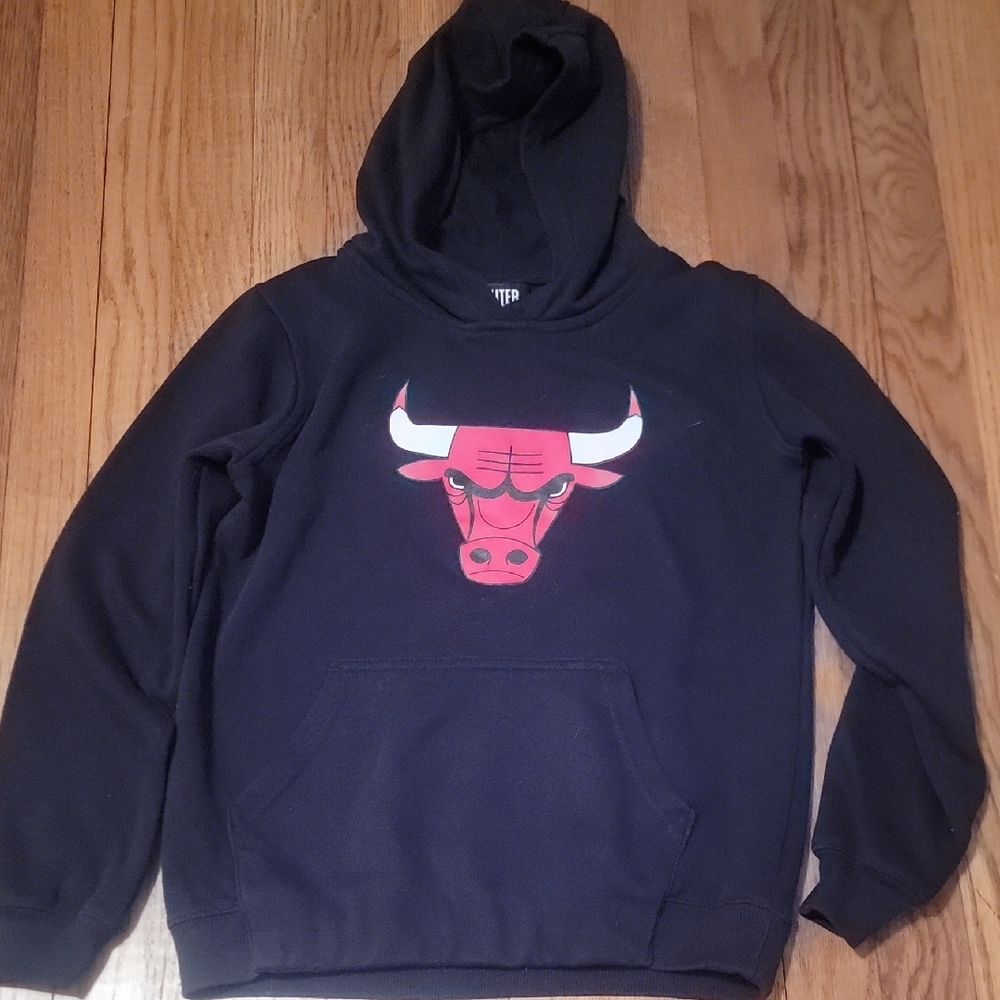 Black Hoodie with Chicago Bull Logo
